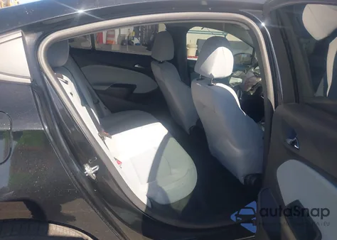 2019 Chevrolet Cruze Ls z USA, uszkodzony, nr VIN 1G1BC5SM9K7130813